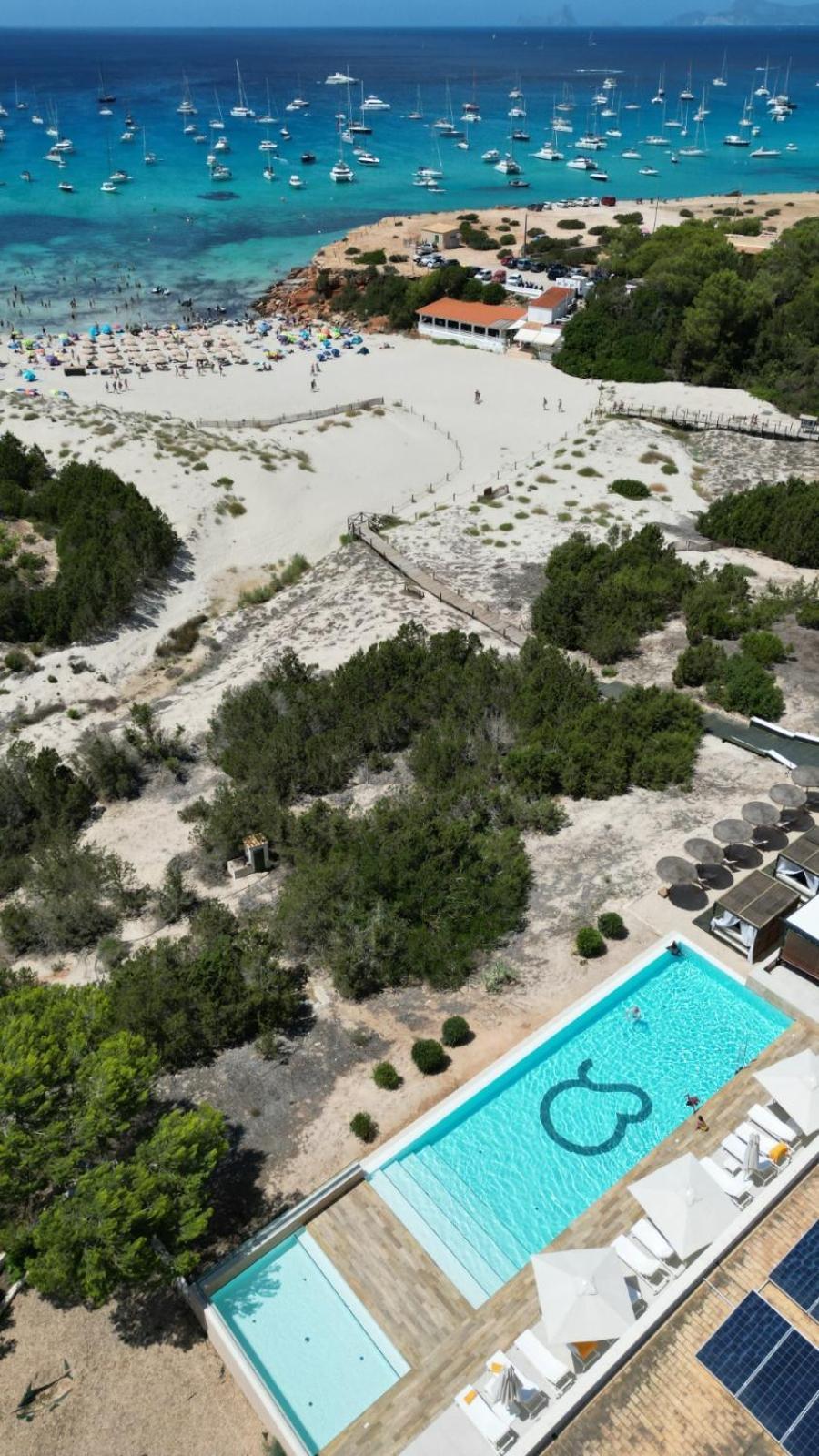Hotel Cala Saona & Spa Exterior foto